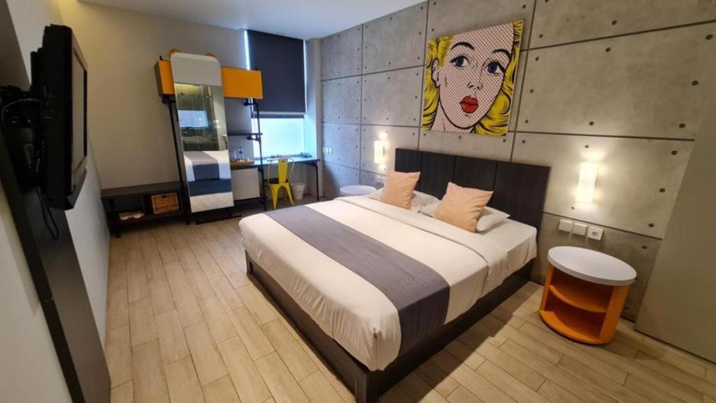 Hotel Cemerlang Bandung Buitenkant foto