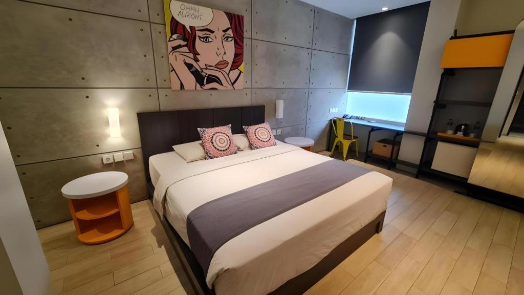 Hotel Cemerlang Bandung Buitenkant foto